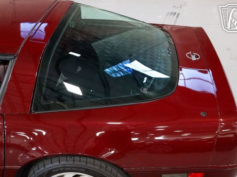 Used 1993 Chevrolet Corvette Coupe image 29
