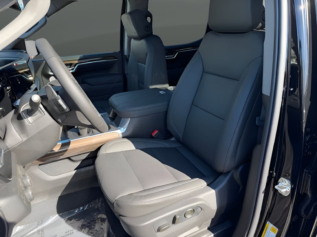 Used 2026 Chevrolet Silverado 1500 RST w/ RST All Star Premium Package AWD/4WD image 11