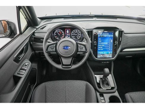 Used 2025 Subaru Forester Premium image 13