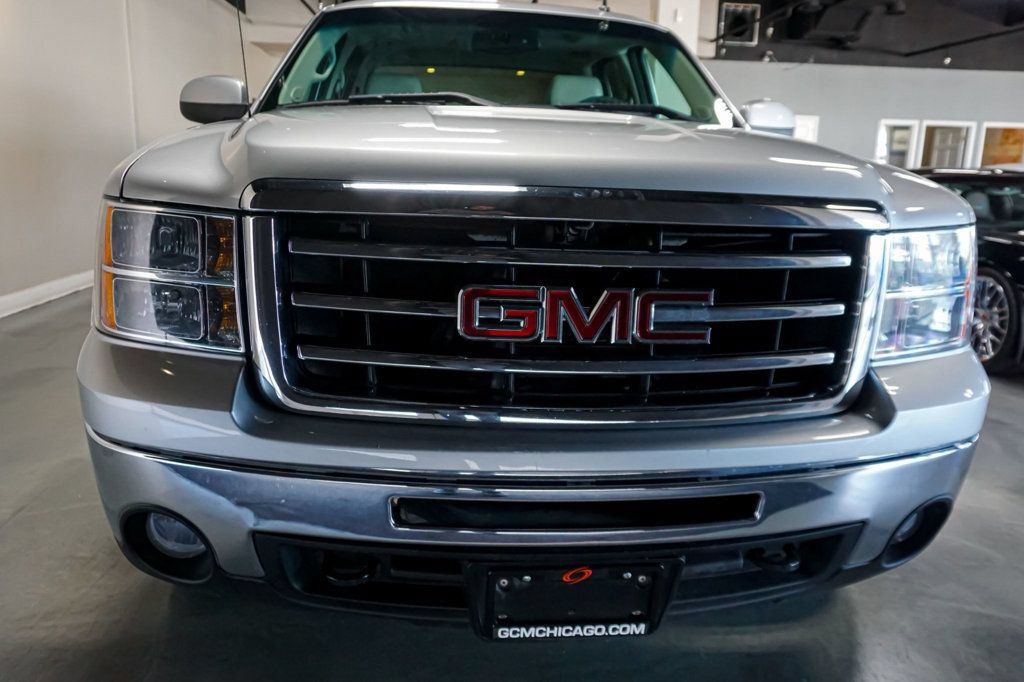 Used 2012 GMC Sierra 1500 SLT w/ SLT Convenience Package AWD/4WD image 13