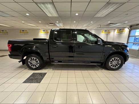 Used 2018 Ford F150 XLT w/ Equipment Group 302A Luxury AWD/4WD image 3