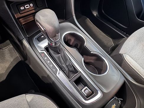 Certified 2024 Chevrolet Equinox LS w/ LS Convenience Package image 19