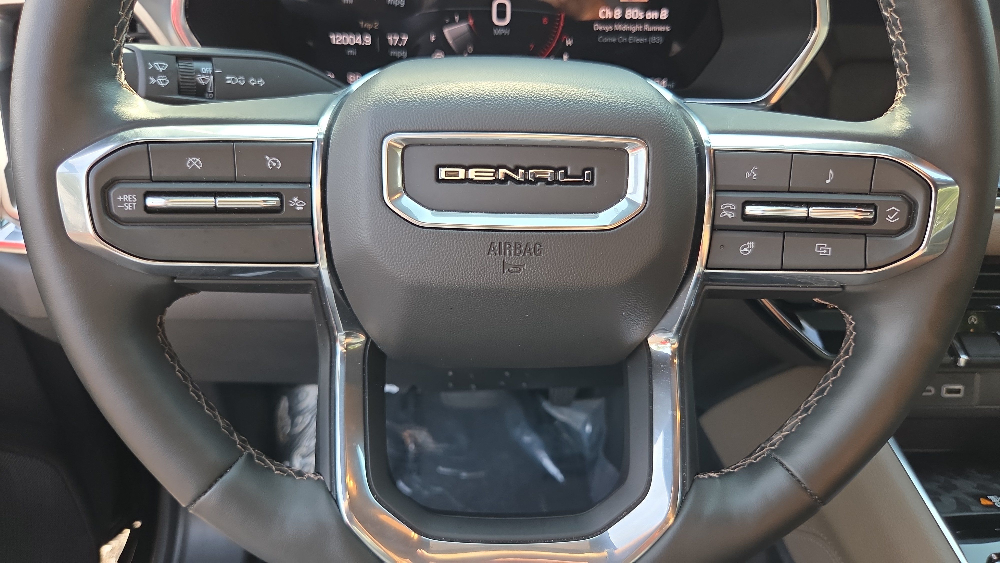 Certified 2024 GMC Canyon Denali AWD/4WD image 24