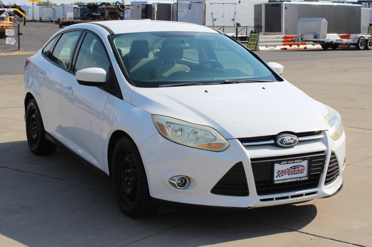 Used 2012 Ford Focus SE FWD image 4