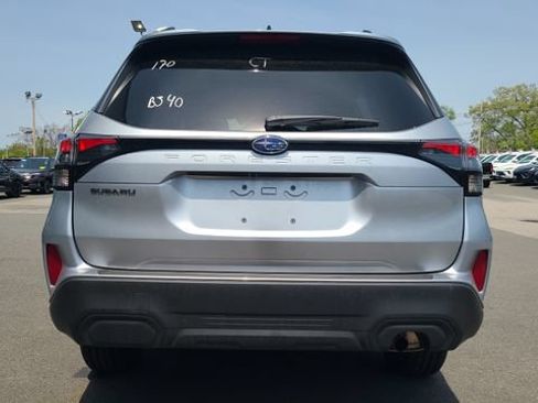 New 2026 Subaru Forester Premium AWD/4WD image 8