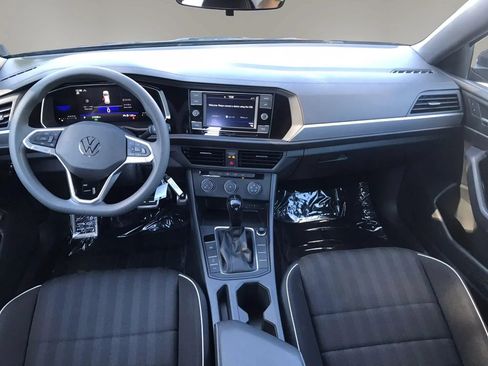 Used 2023 Volkswagen Jetta Sport FWD image 40