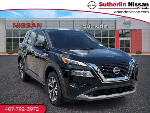 Certified 2023 Nissan Rogue SV FWD image 1
