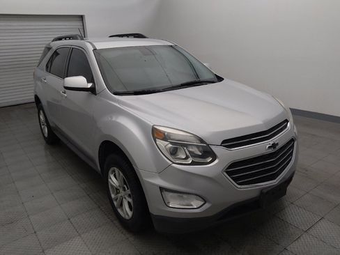 Used 2017 Chevrolet Equinox LT w/ Convenience Package FWD image 13