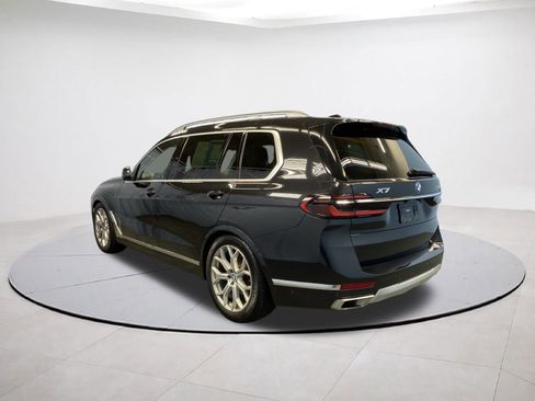 Used 2023 BMW X7 xDrive40i w/ Parking Assistance Package image 4