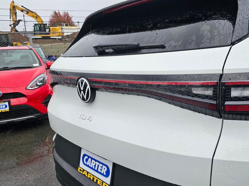 Used 2023 Volkswagen ID.4 Pro RWD image 14