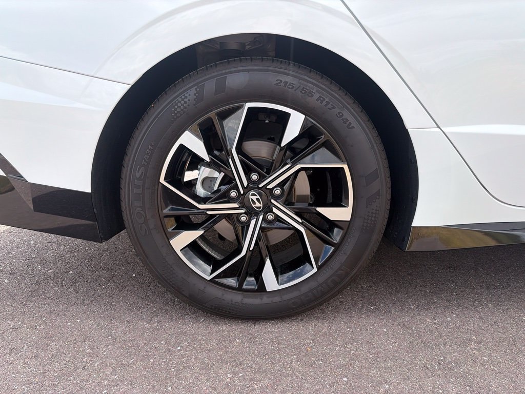 Certified 2025 Hyundai Sonata SEL FWD image 34