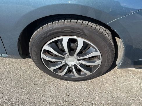 Used 2010 MAZDA MAZDA3 i Sport image 19