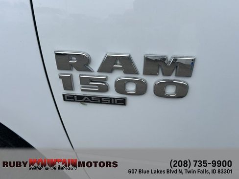 Used 2022 RAM 1500 Classic SLT w/ Electronics Group AWD/4WD image 15