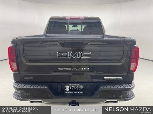 Used 2023 GMC Sierra 1500 Elevation w/ Elevation Premium Package AWD/4WD image 7