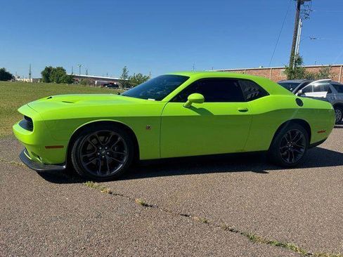 Certified 2023 Dodge Challenger R/T Scat Pack RWD image 3
