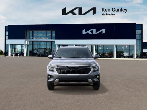 New 2026 Kia Seltos EX image 2