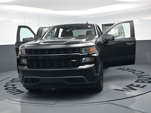 Used 2019 Chevrolet Silverado 1500 Custom w/ Custom Value Package image 21