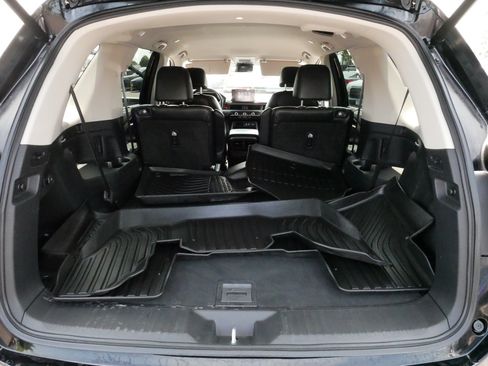 Used 2023 Honda Pilot EX-L image 18