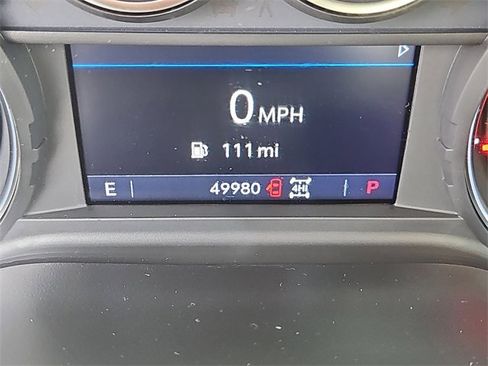 Used 2021 Chevrolet Silverado 1500 LT image 13