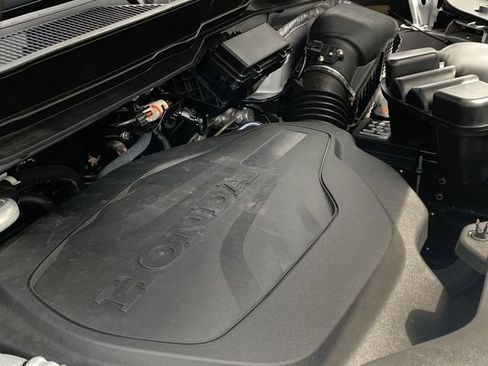 Used 2021 Honda Pilot Special Edition image 16