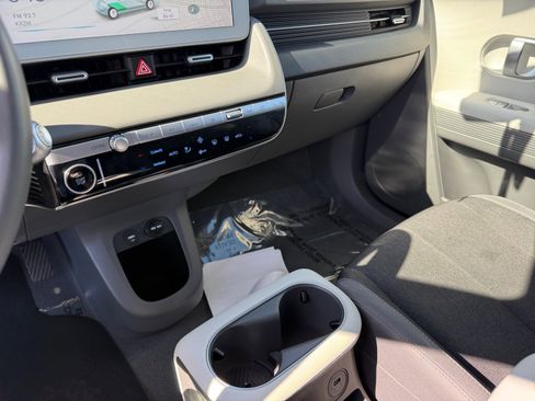 Used 2023 Hyundai Ioniq 5 SE w/ Cargo Package AWD/4WD image 13