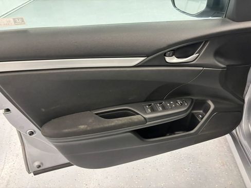 Used 2019 Honda Civic LX image 24