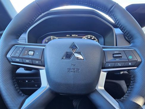 New 2025 Mitsubishi Outlander SEL Black Edition image 19