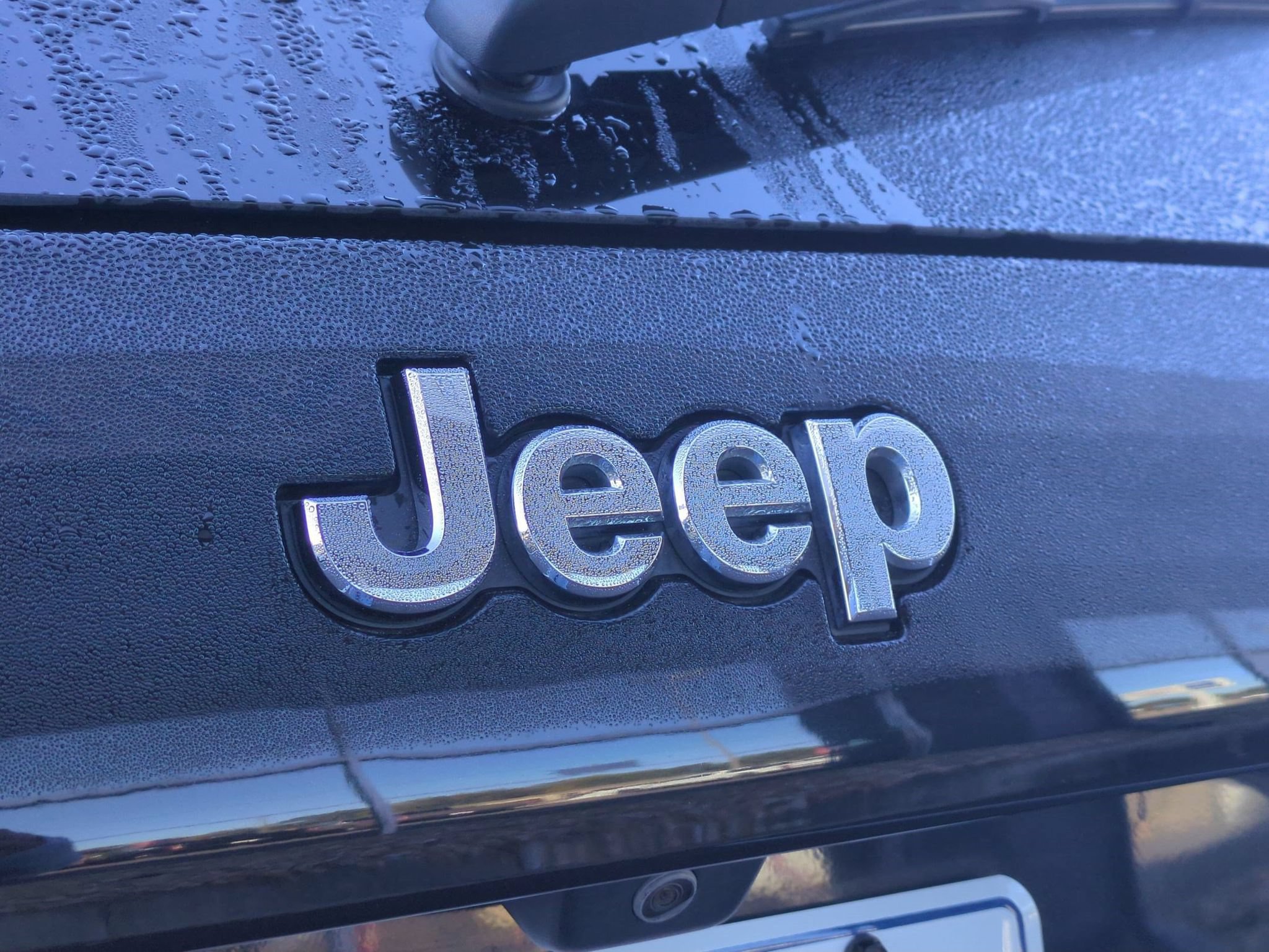 Used 2022 Jeep Cherokee Latitude Lux FWD image 6