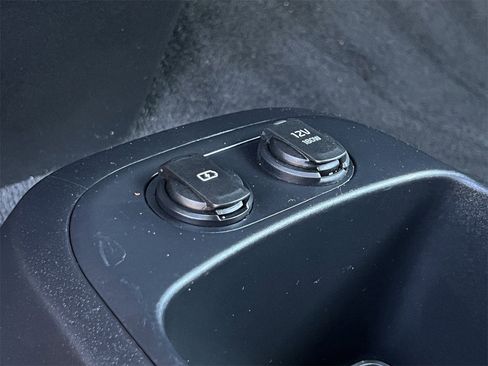 Used 2022 Kia EV6 Wind image 22