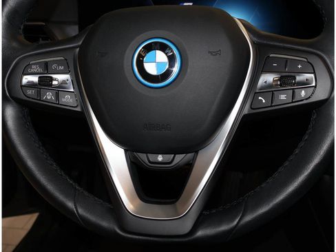 Certified 2023 BMW i4 eDrive35 RWD image 22