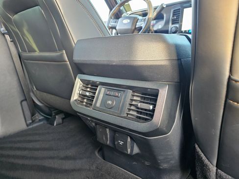 Used 2024 Ford F450 Platinum image 62