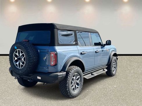New 2025 Ford Bronco Badlands AWD/4WD image 4