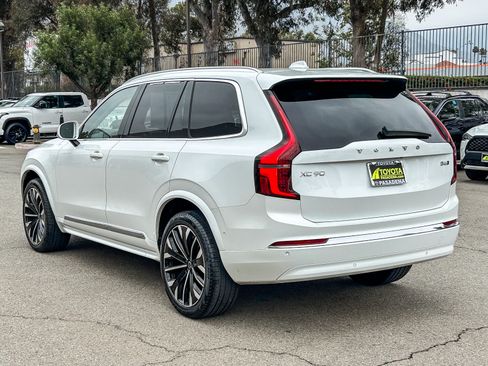 Used 2025 Volvo XC90 B6 Plus AWD/4WD image 8