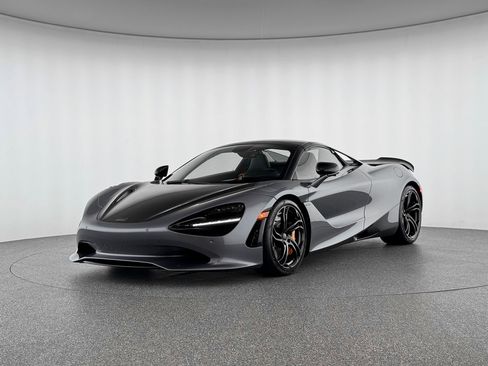 New 2026 McLaren 750S Spider image 1