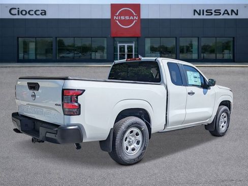 New 2026 Nissan Frontier S w/ Tow Package AWD/4WD image 4
