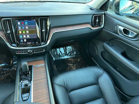 Certified 2024 Volvo V60 B5 Cross Country Plus image 18