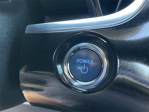 Used 2017 Toyota Prius Prime Advanced image 15