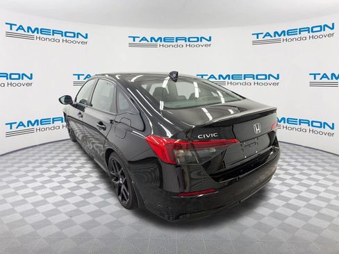 Used 2024 Honda Civic Sport image 3