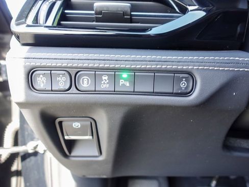 Certified 2025 Acura MDX w/ Advance Package AWD/4WD image 15