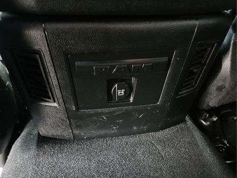 Used 2018 RAM 1500 Sport w/ Hydro Blue Sport Package AWD/4WD image 15