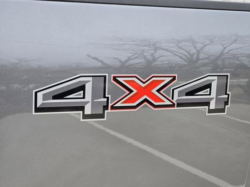 Used 2024 Ford F250 Lariat image 13