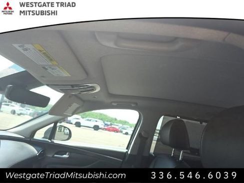 Used 2023 Hyundai Santa Fe Limited AWD/4WD image 14