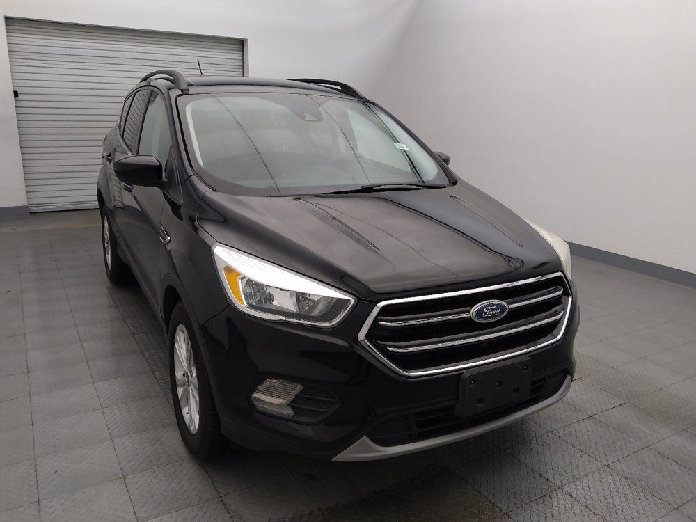 Used 2018 Ford Escape SE w/ Ford Safe & Smart Package AWD/4WD image 14