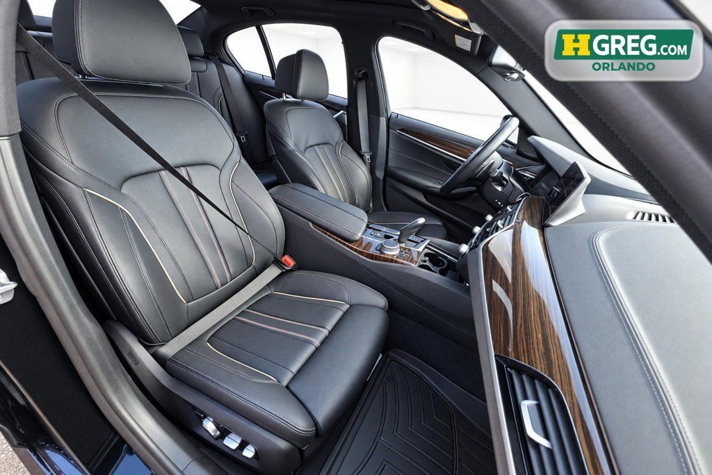 Used 2020 BMW M550i xDrive AWD/4WD image 11