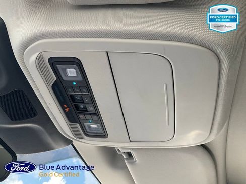 Used 2025 Ford Expedition Active AWD/4WD image 12