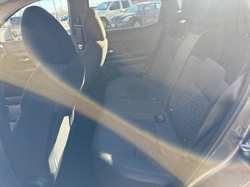 Used 2025 Nissan Kicks SV image 14
