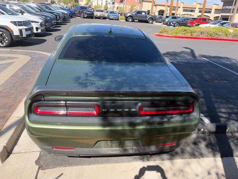 Used 2019 Dodge Challenger SRT Hellcat Redeye RWD image 6
