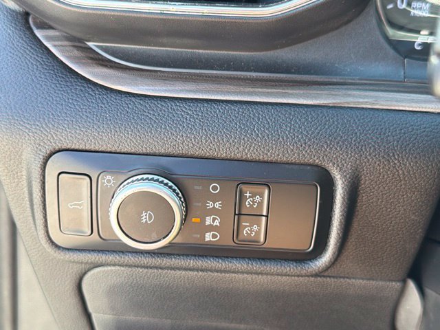 Used 2023 Ford Explorer Limited w/ Equipment Group 301A RWD image 33