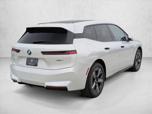 New 2026 BMW iX xDrive60 image 2