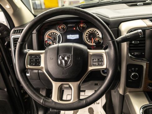 Used 2018 RAM 3500 Laramie w/ Convenience Group AWD/4WD image 24